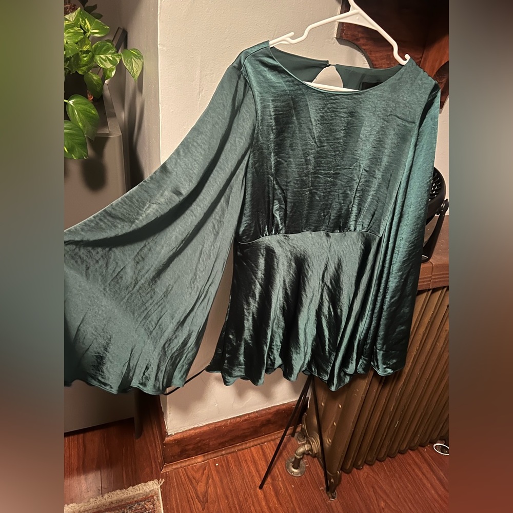 Green, satin dress with bell sleeves! BRAND NEW!